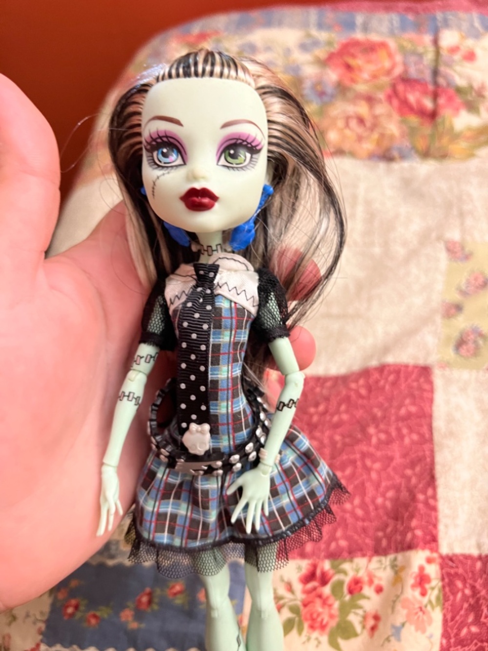 Frankie Monster High Doll - Picture 5 of 9